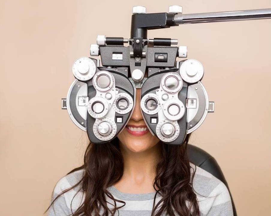 Clinic C er optiker i Slagelse og er specialister indenfor kontaktlinser og briller
